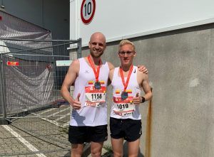 Jan und Matthias von den Laufsportfreunden Münster beim Marathon in Hamburg