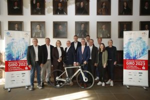 Sparkassen Münsterland Giro 2023: Gruppenbild der Organisator*innen