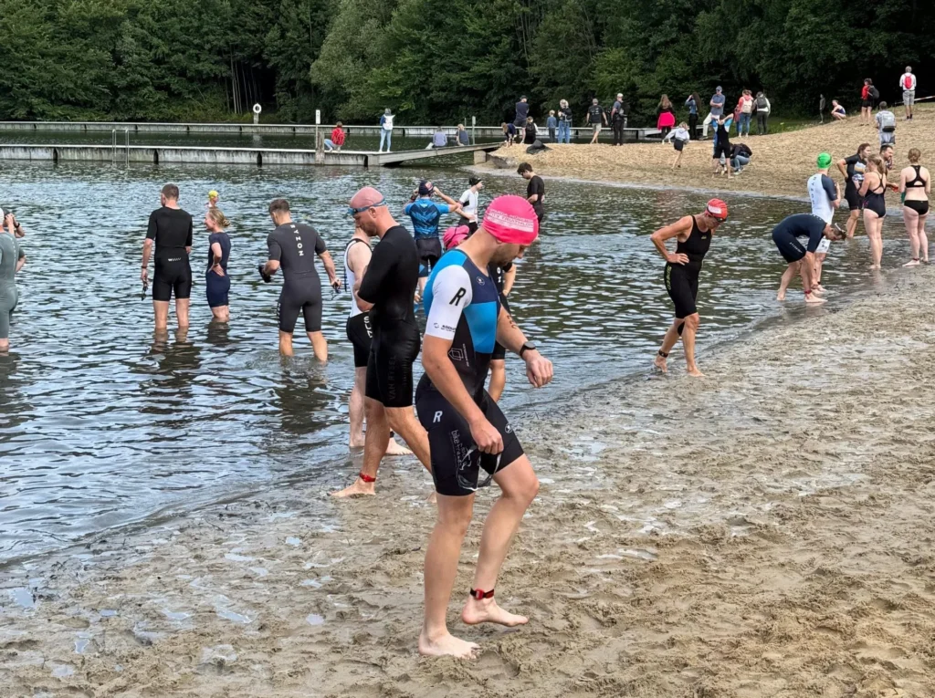 Vom Sattel ins Wasser: Maltes Triathlon-Mission in Saerbeck