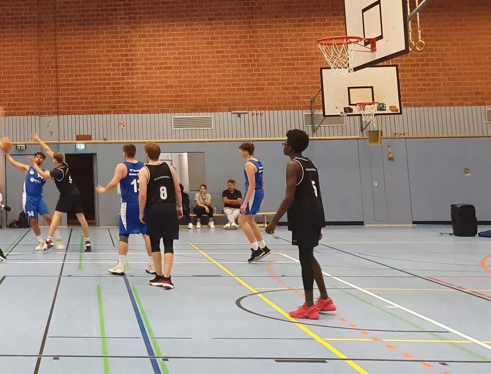 TB-Basketballer mit positiver Bilanz