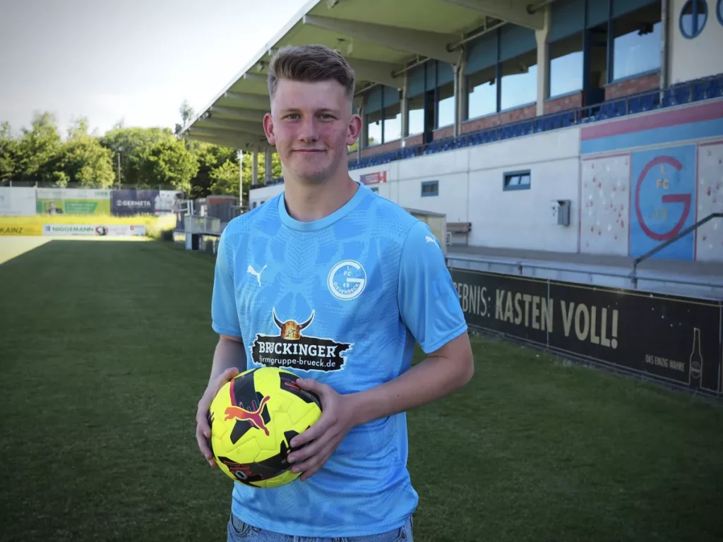 Kenan Özcan und Lutz Breuers komplettieren junges, talentiertes Torwarttrio beim FCG