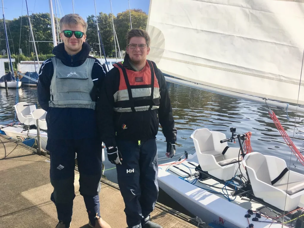 Zwei SCM Segler bei der ersten inklusiven Weltmeisterschaft im Segeln