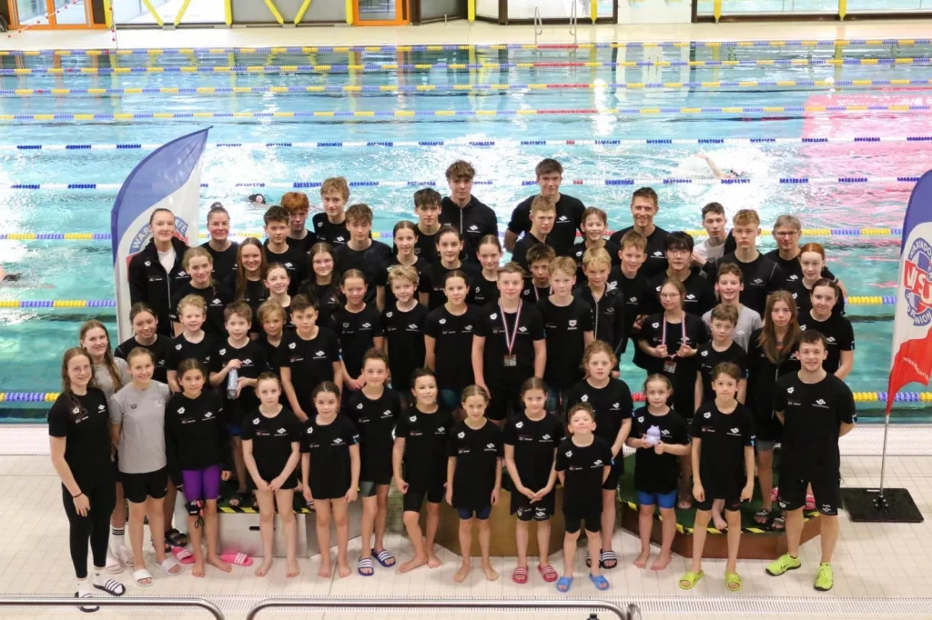 SGS Münster siegt beim 43. Sparkassen Pokalschwimmen in Warendorf