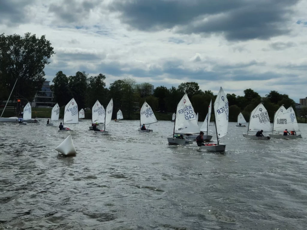 Julius Unger (SCM) gewinnt die„Black Swan Trophy“