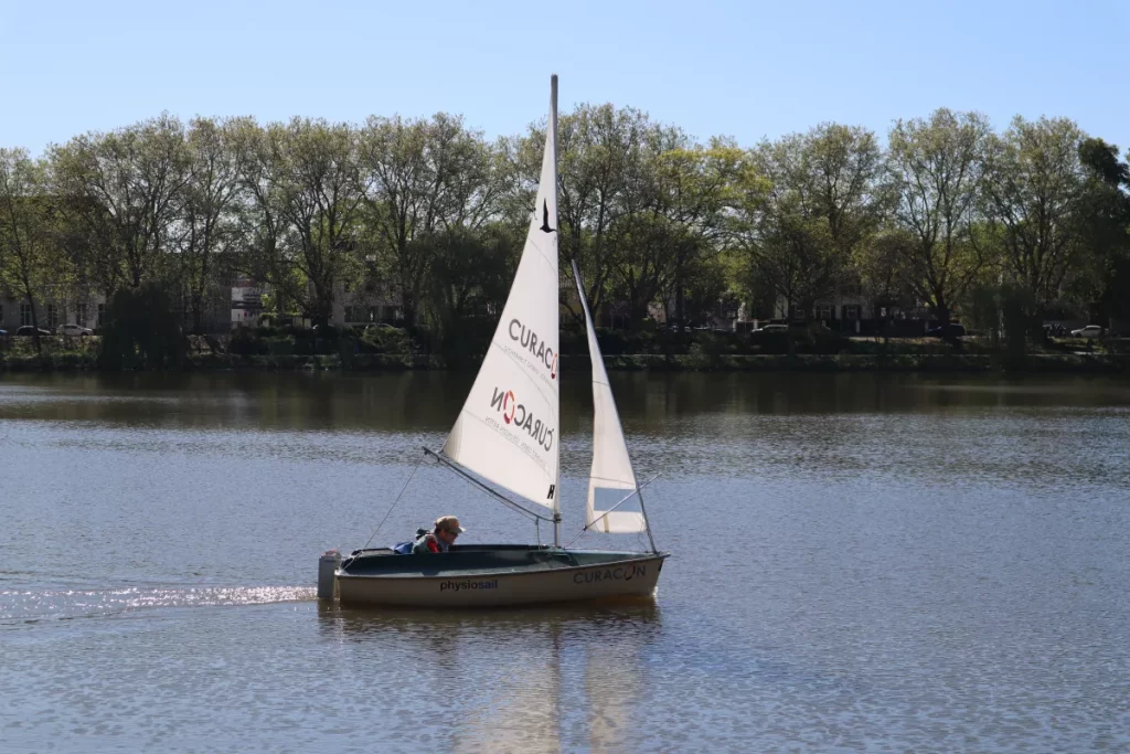 Segeln als Therapie: physiosail eröffnet neue Perspektiven für Menschen mit neurologischen Erkrankungen