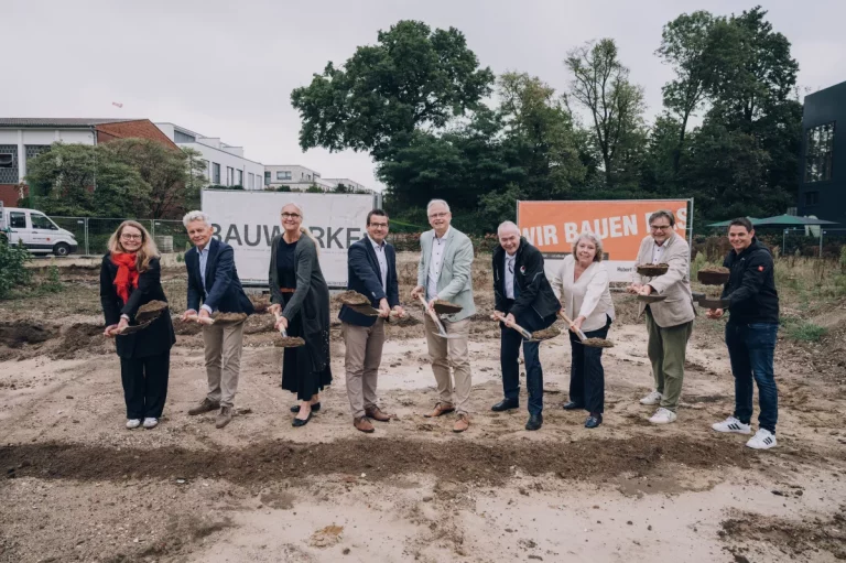 Bau der neuen Beachvolleyball-Halle hat begonnen