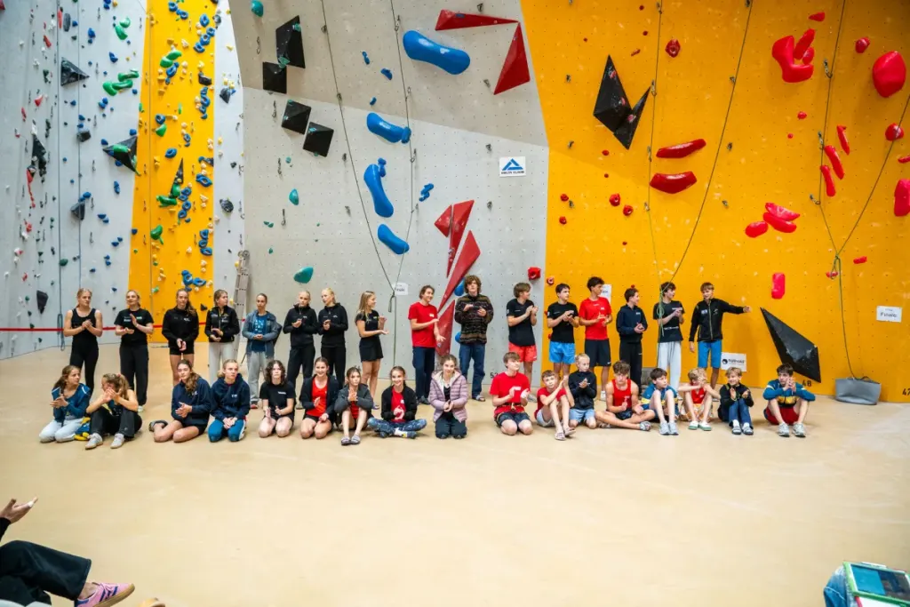 Landesmeisterschaft bringt die KletterBar zum Beben